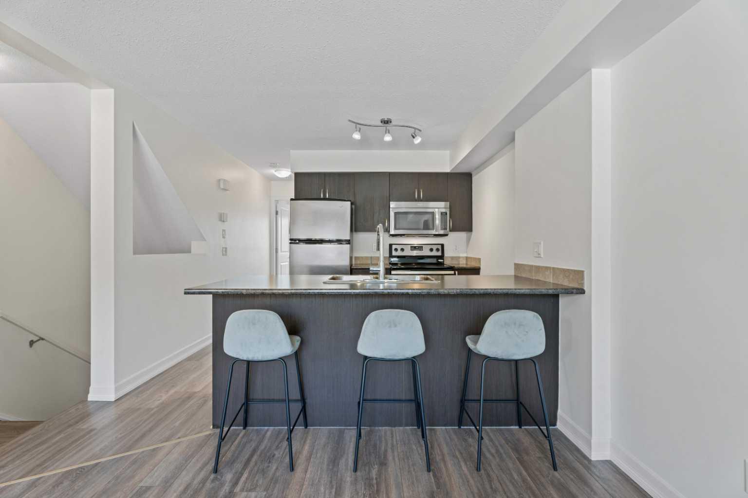 410, 121 Copperpond Common SE
