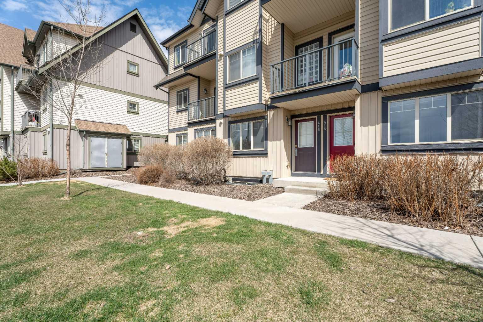 410, 121 Copperpond Common SE