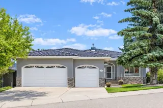 12 Patina Hill SW