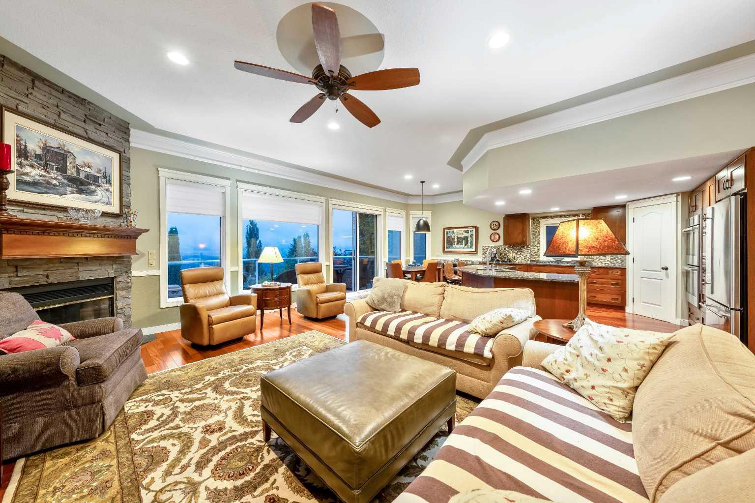 12 Patina Hill SW