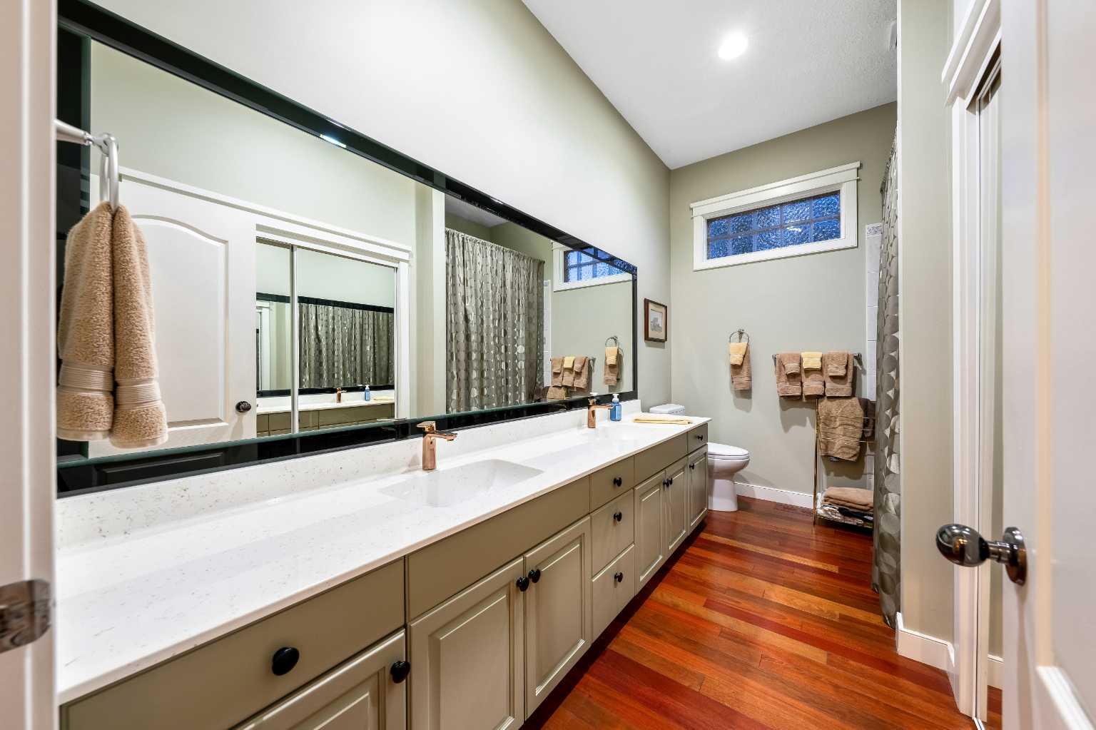12 Patina Hill SW