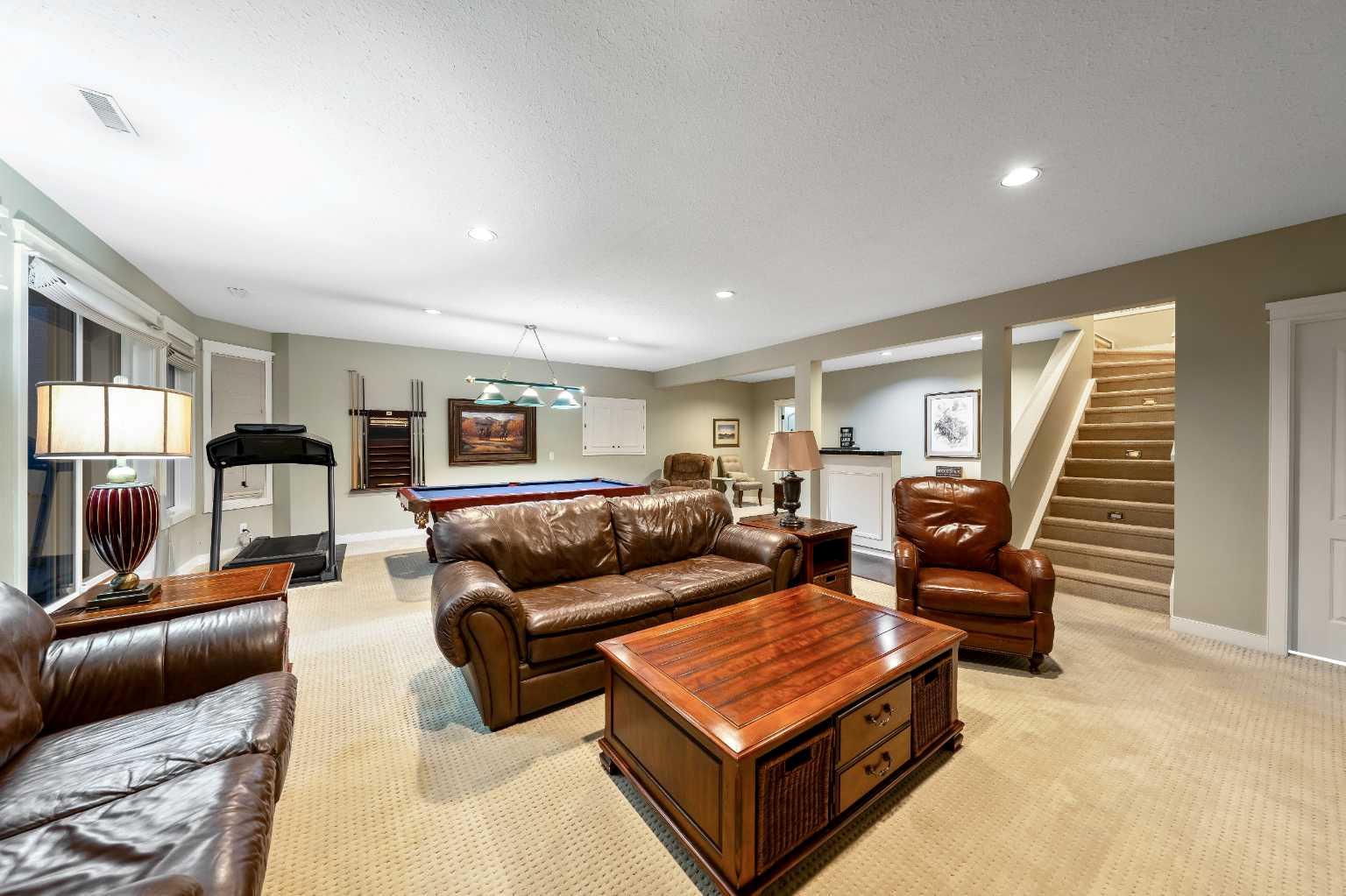 12 Patina Hill SW