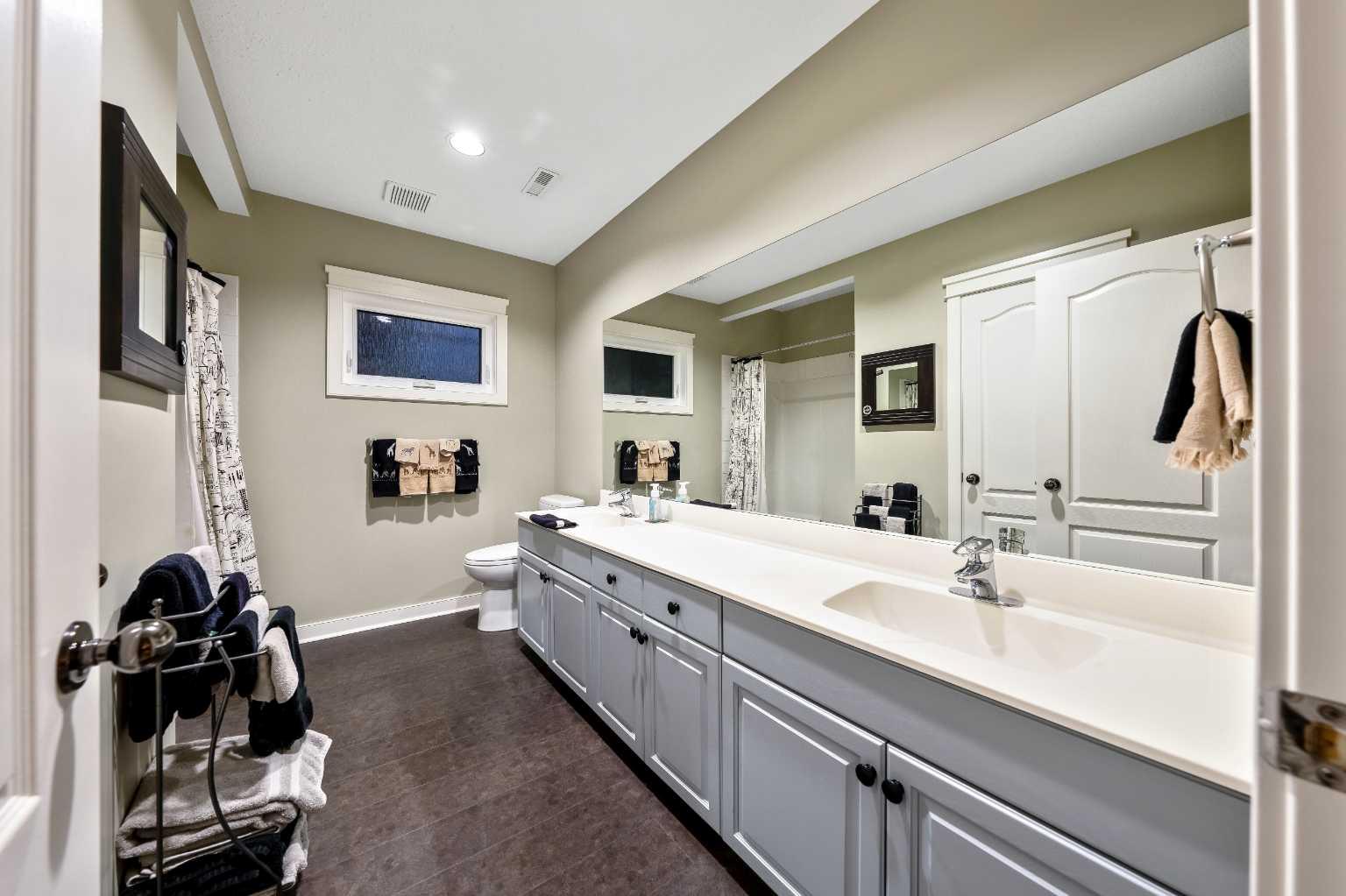 12 Patina Hill SW