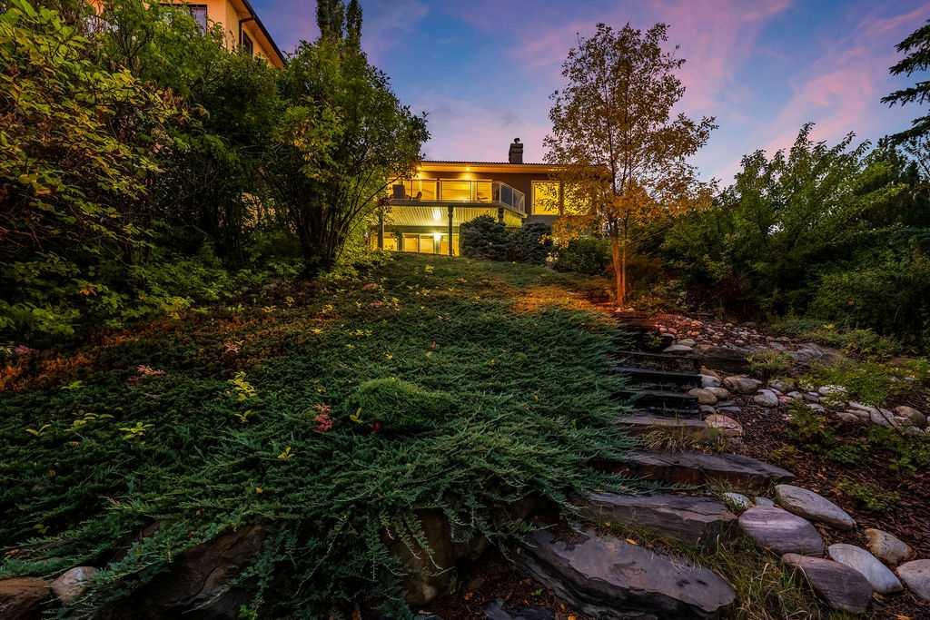 12 Patina Hill SW