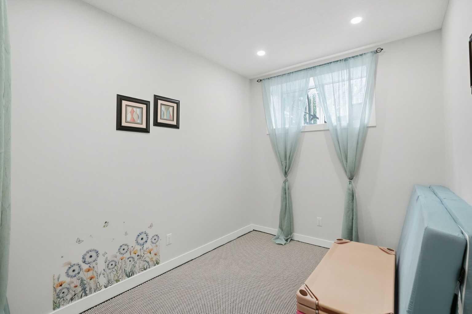 112 Cityside Park NE