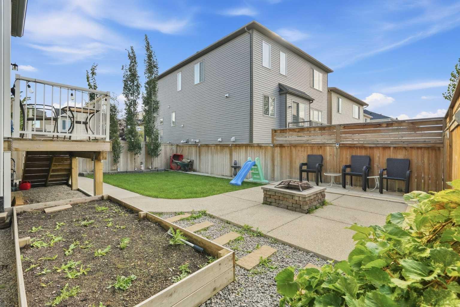 112 Cityside Park NE