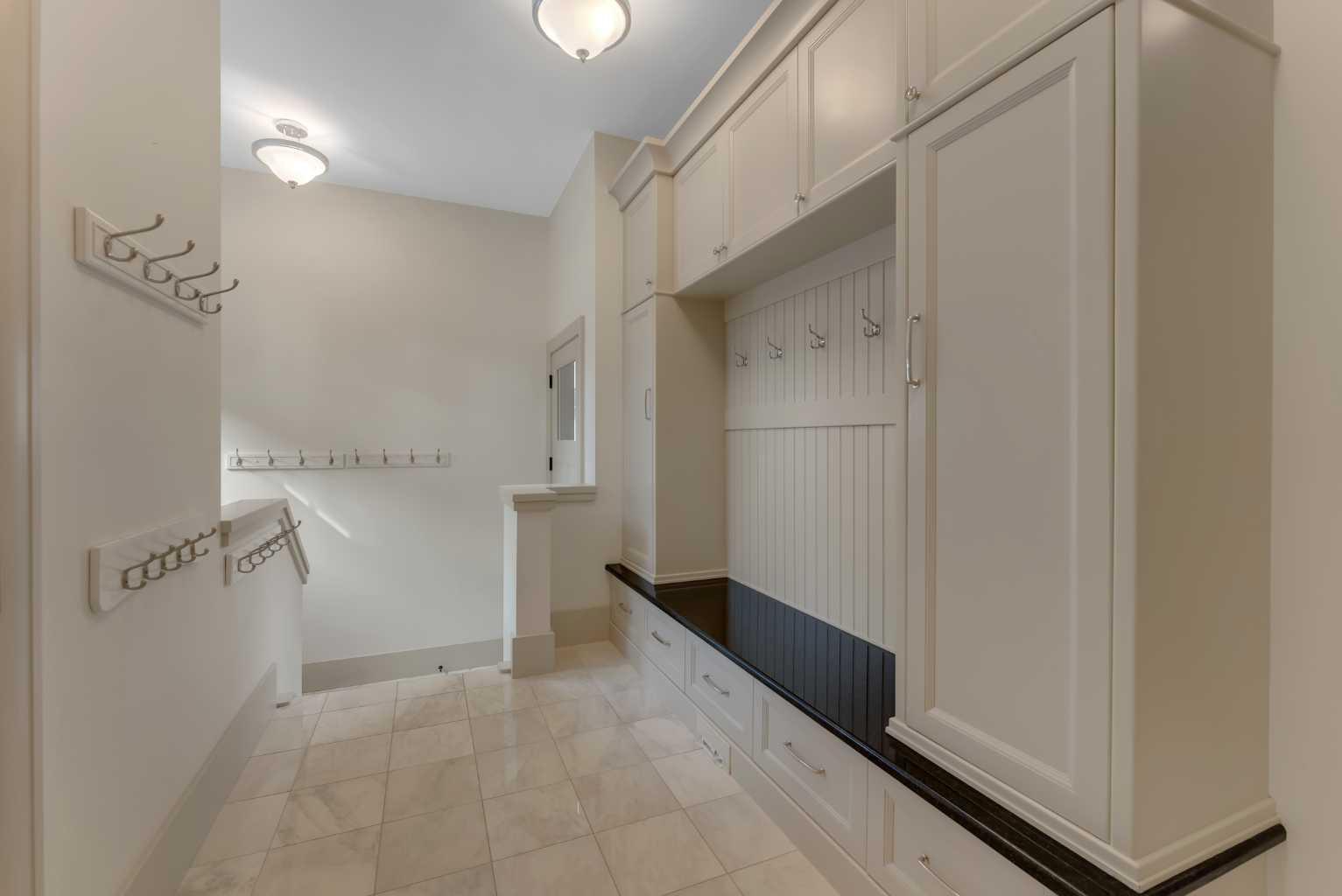 721 Riverdale Avenue SW