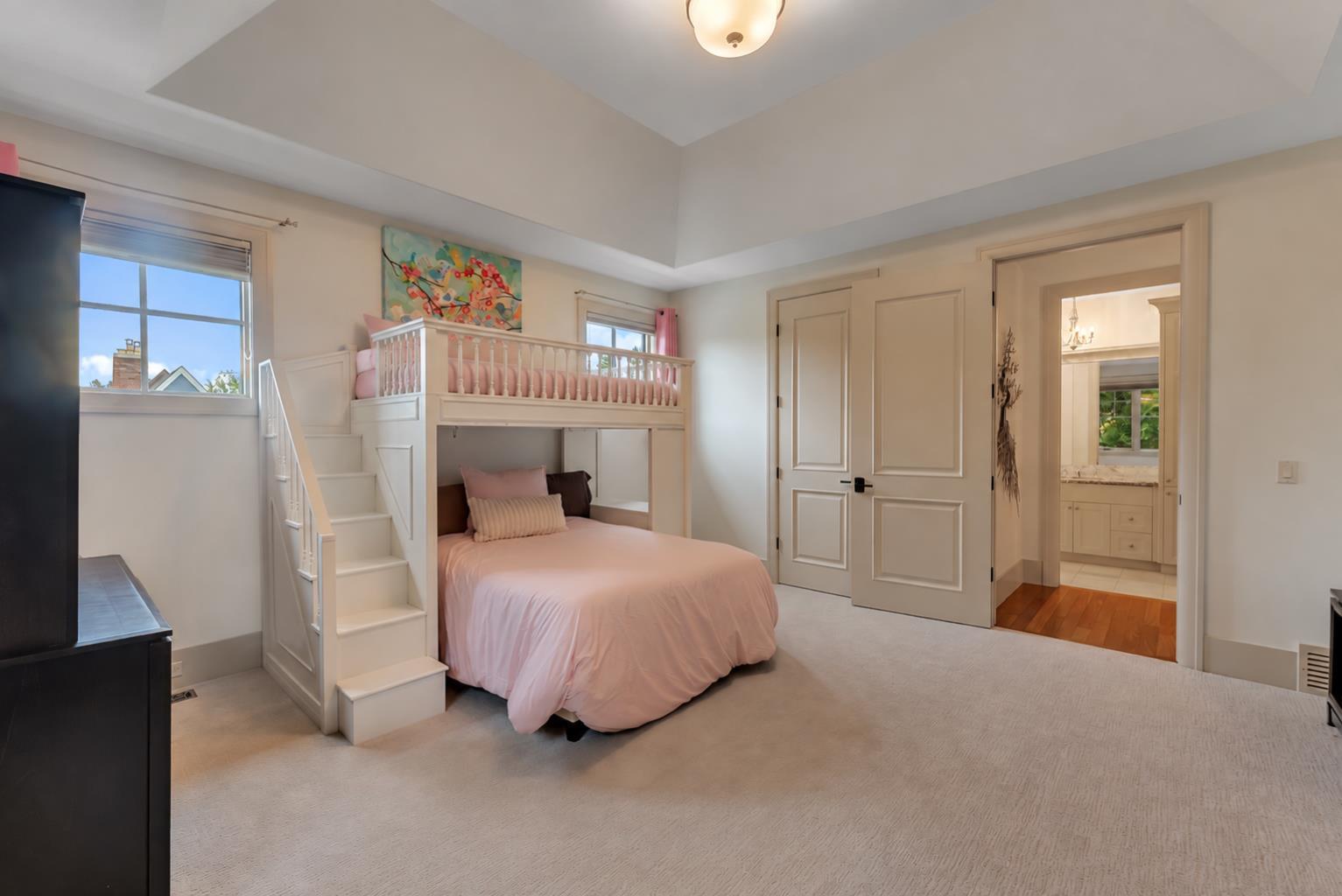 721 Riverdale Avenue SW