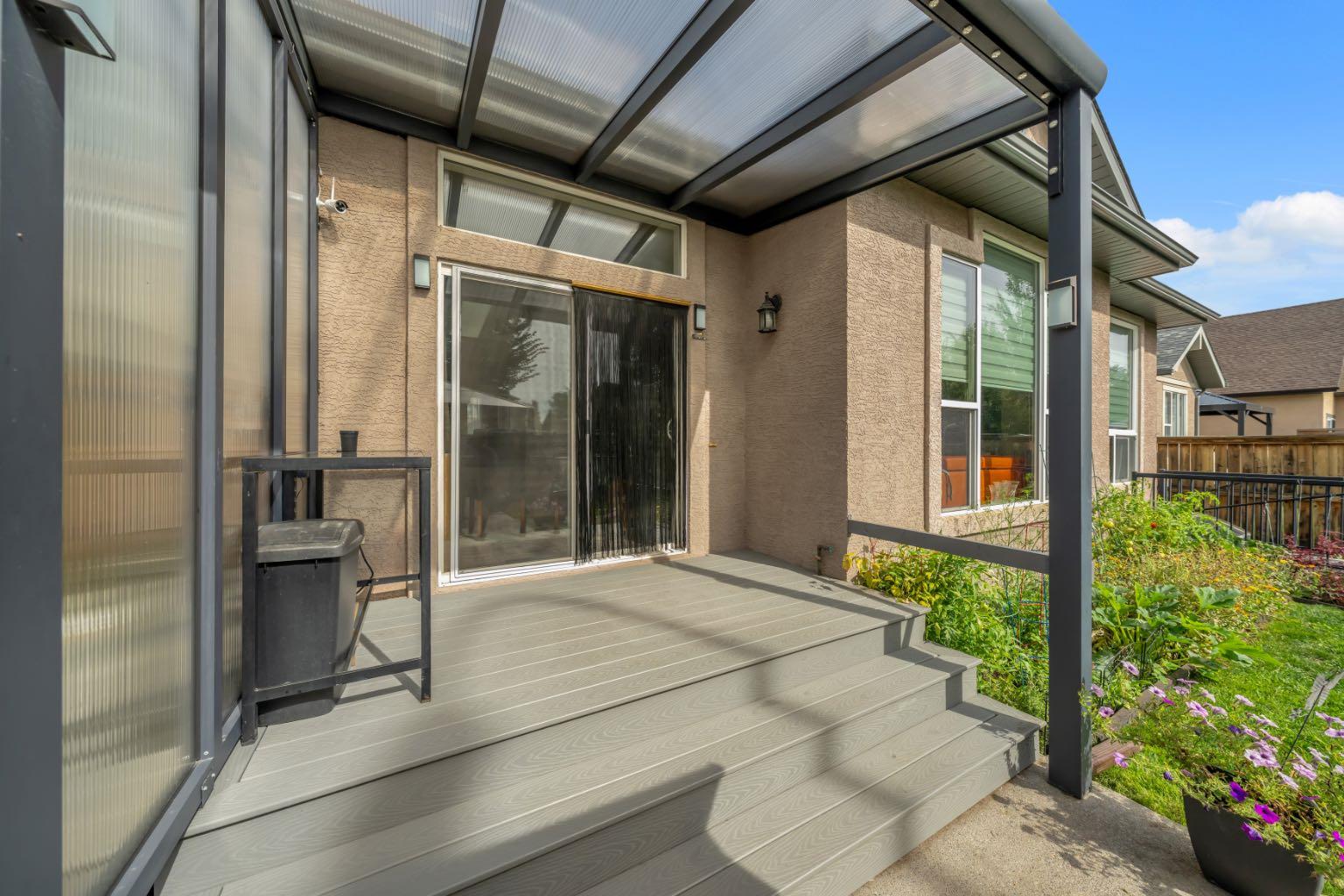 41 Evercreek Bluffs Crescent SW