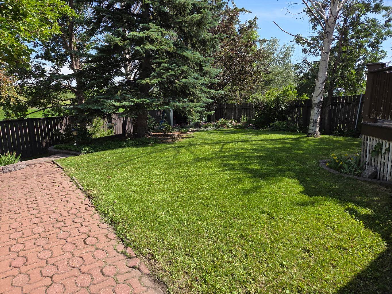 56 Aberfoyle Place NE