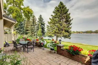 219, 20 Midpark Crescent SE
