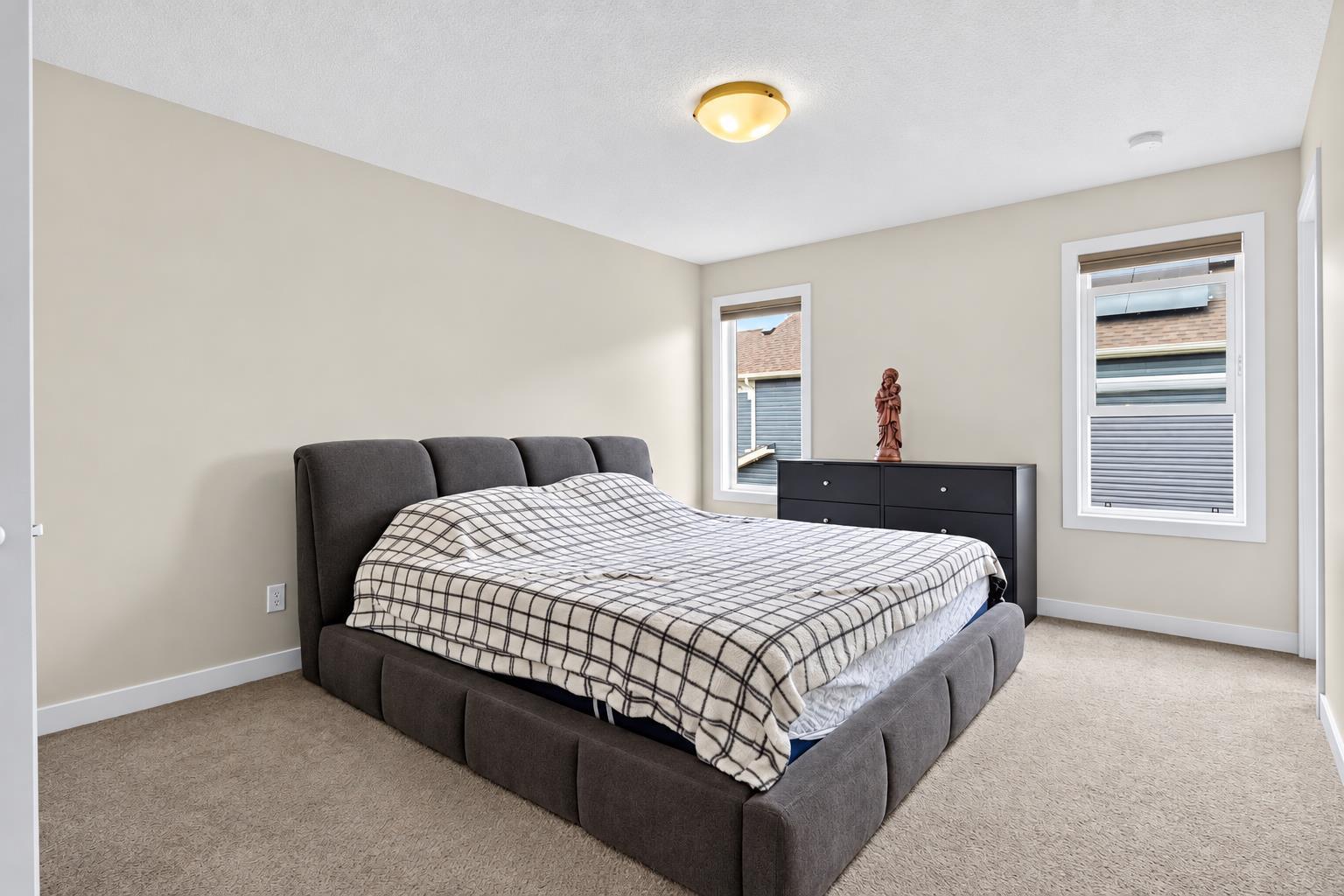 40 Sage Bluff Way NW