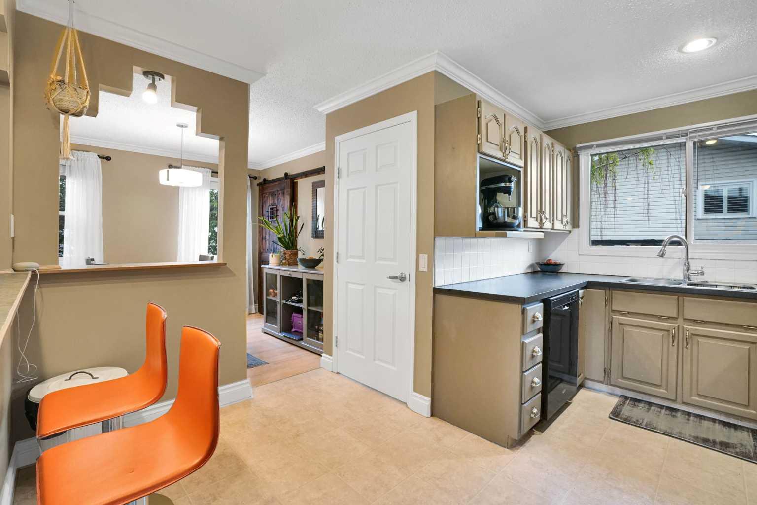 158 Rundleview Close NE