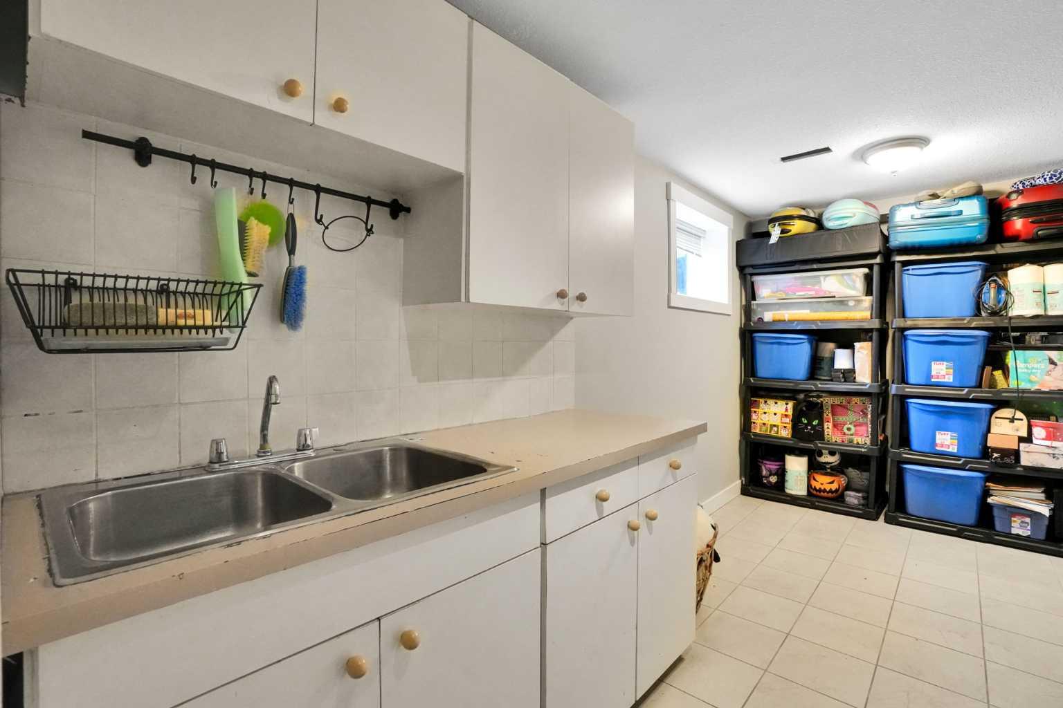 158 Rundleview Close NE
