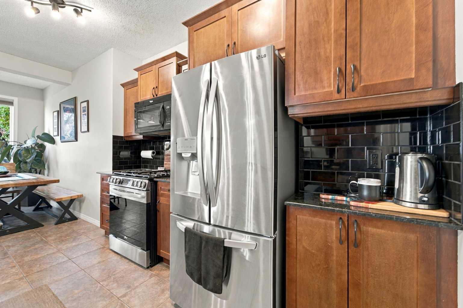 115 Morningside Point SW