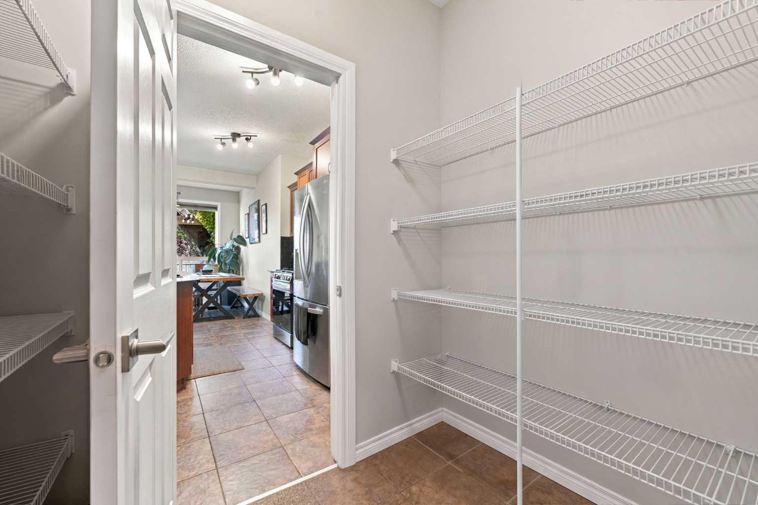 115 Morningside Point SW