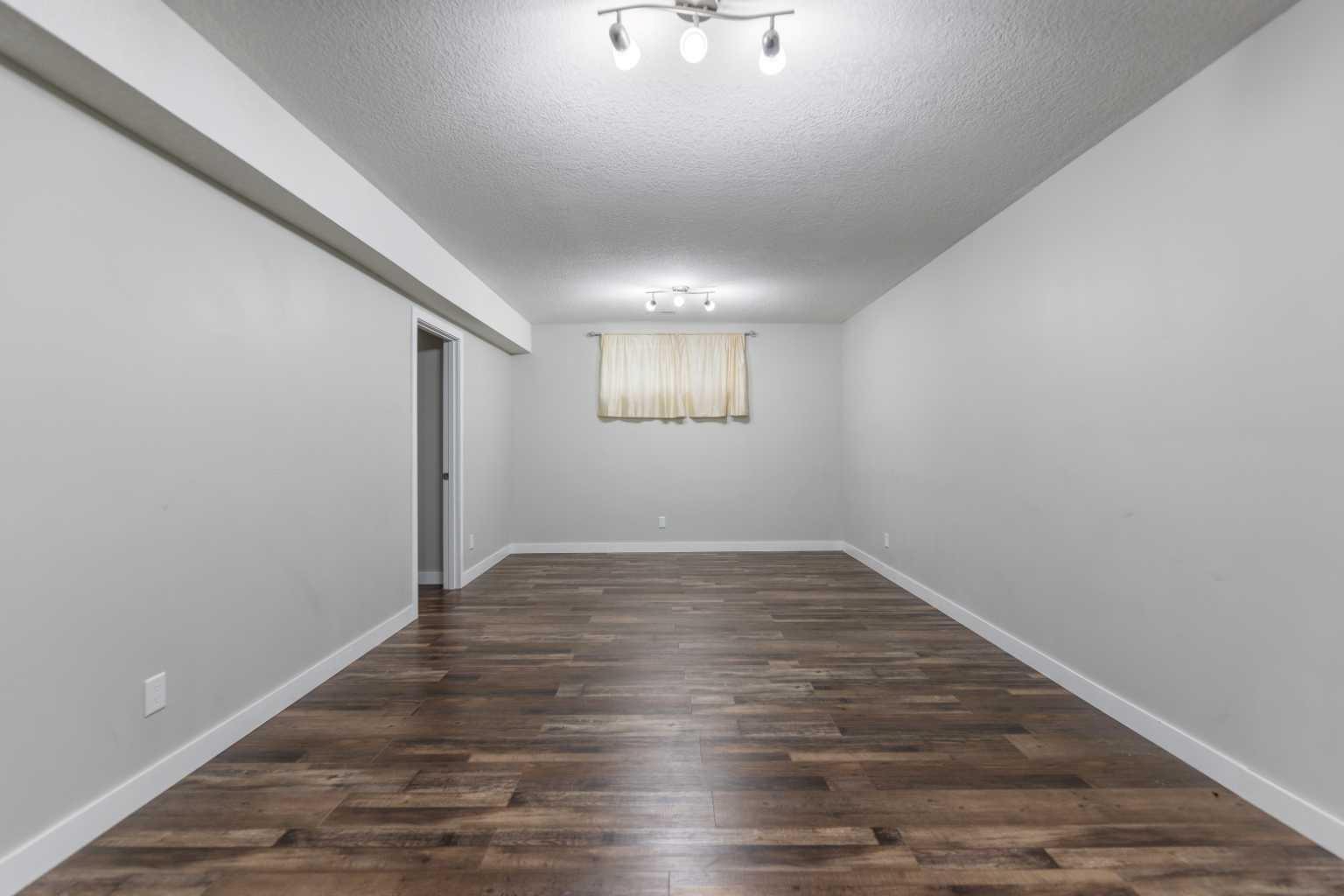 148 Springmere Way 