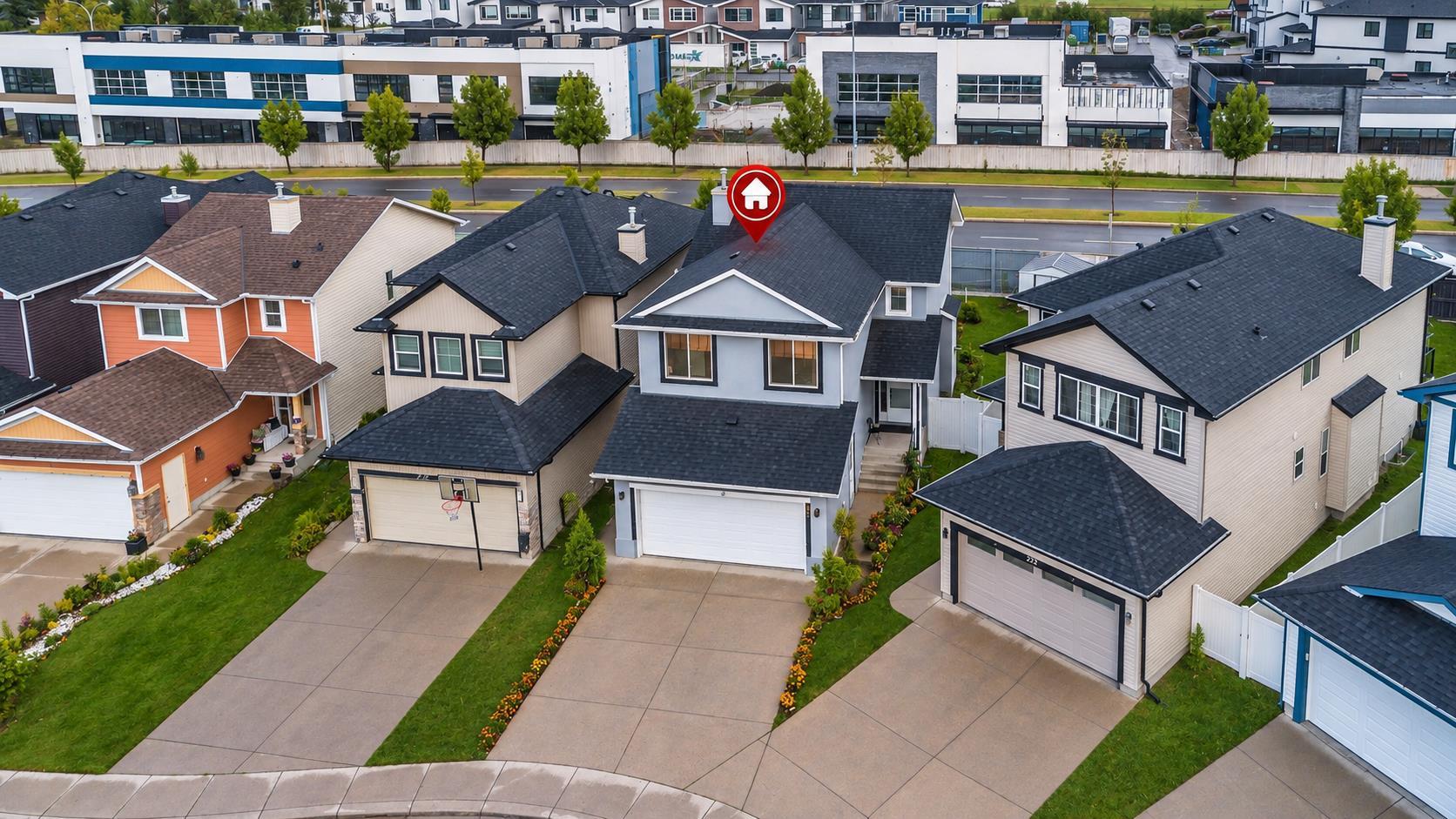 226 Saddlecrest Close 