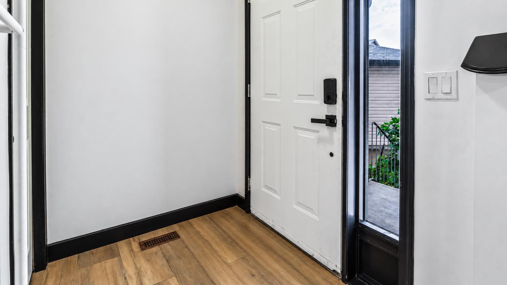 226 Saddlecrest Close 