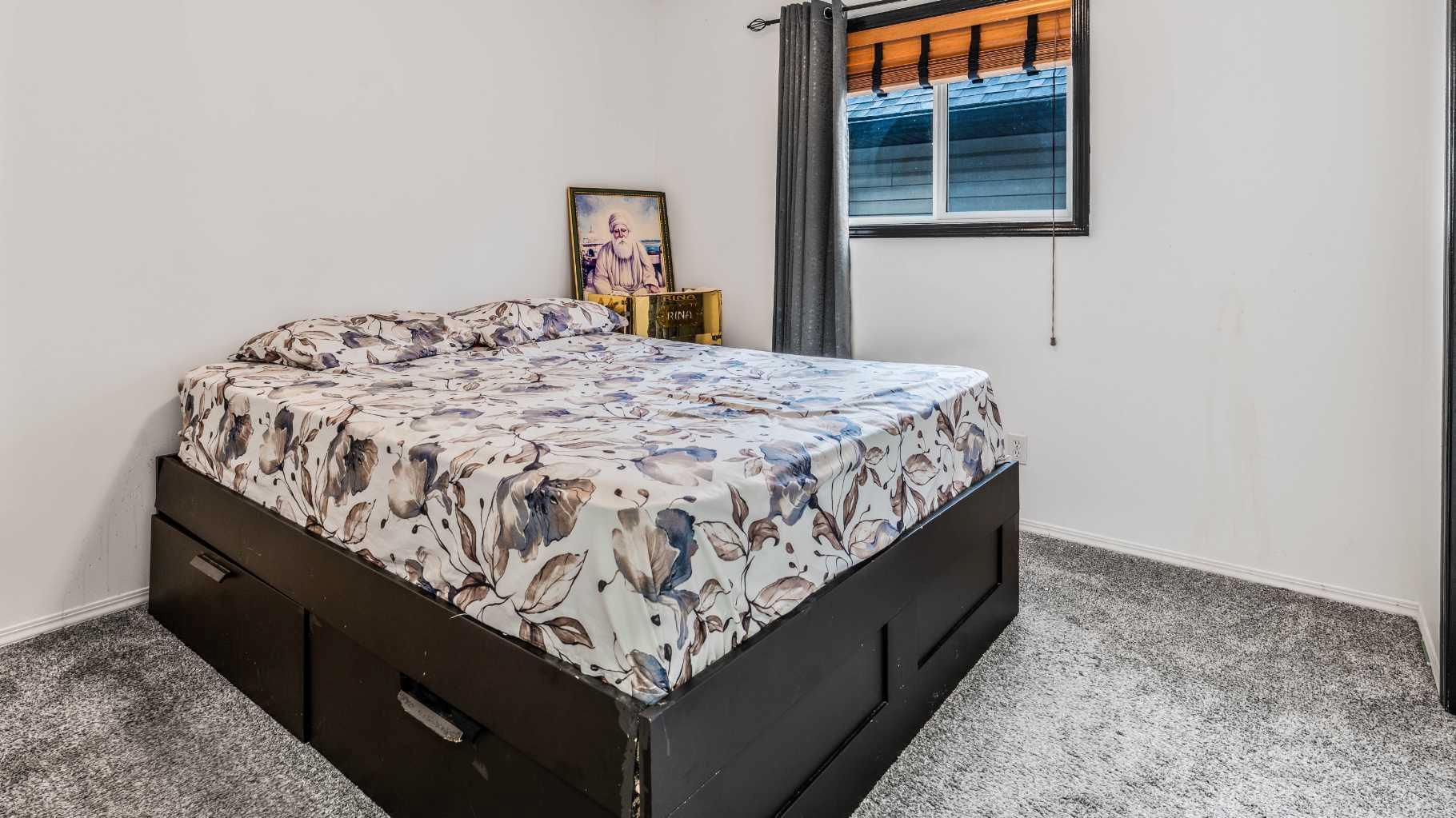 226 Saddlecrest Close 