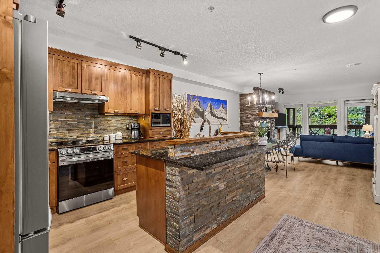 218, 106 Stewart Creek Landing 