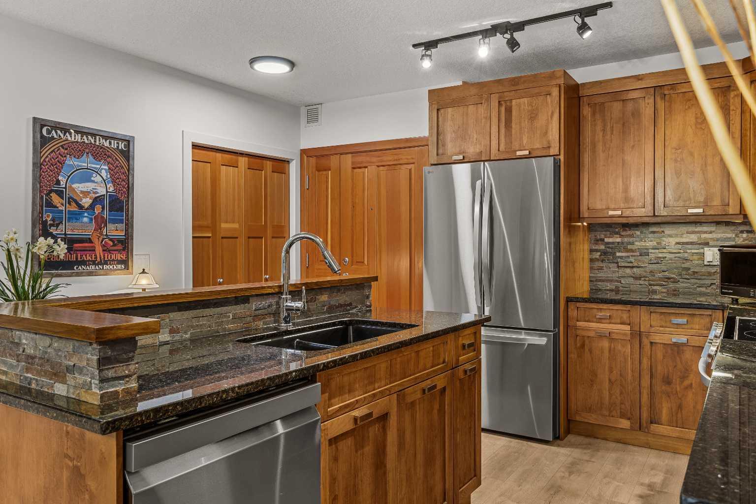 218, 106 Stewart Creek Landing 