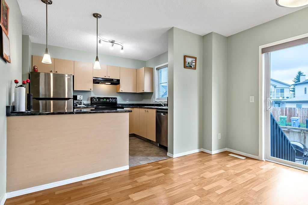 58 Eversyde Common SW