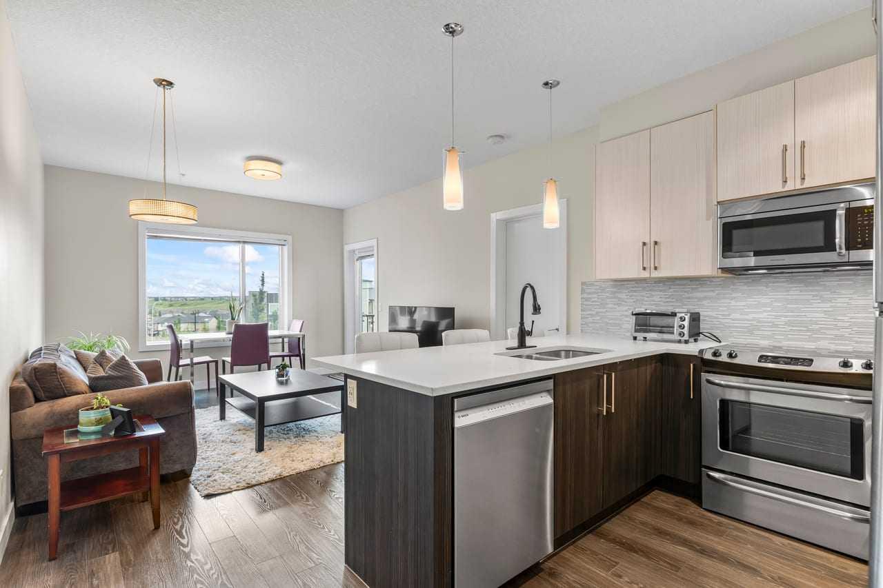 220, 8 Sage Hill Terrace NW