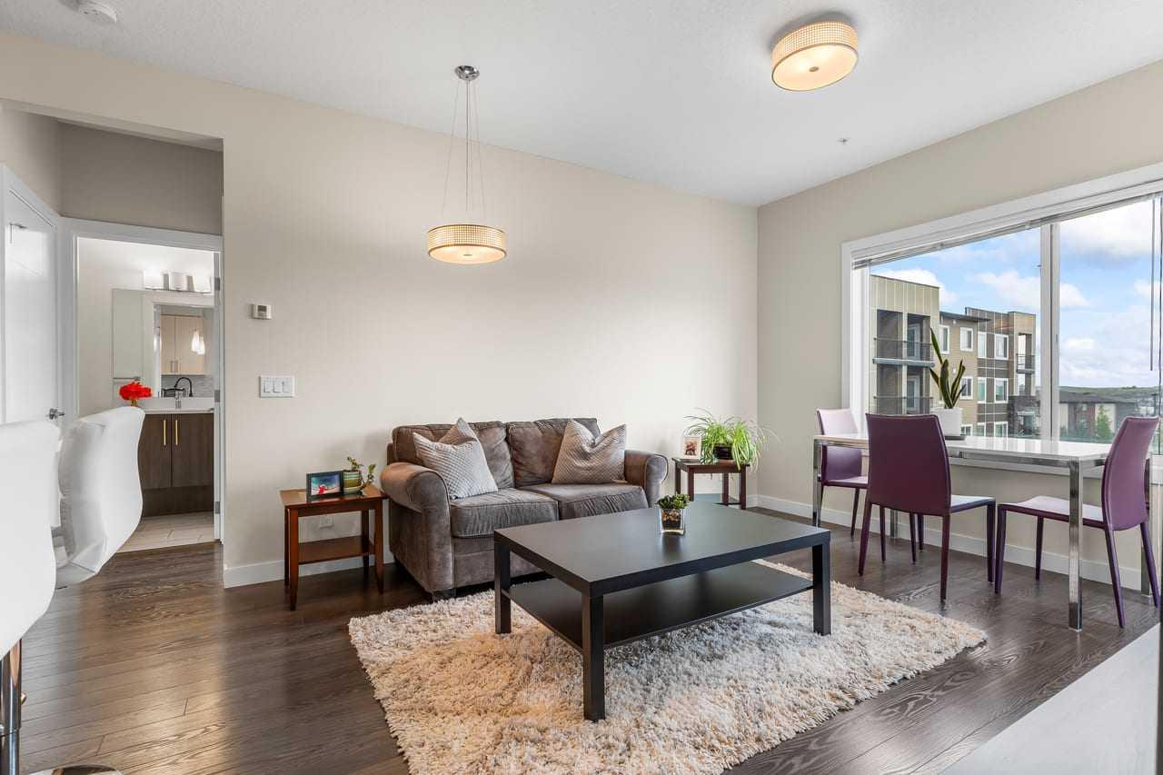 220, 8 Sage Hill Terrace NW