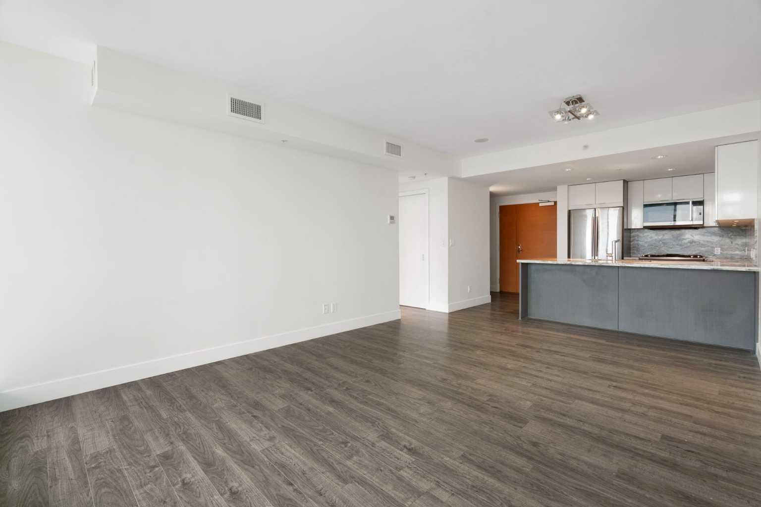 1006, 519 Riverfront Avenue SE