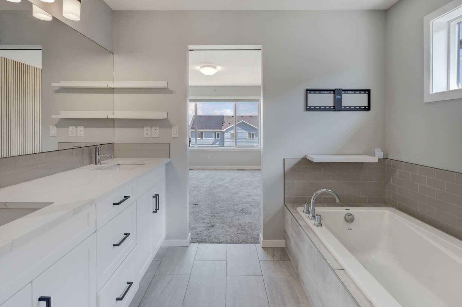 112 Emberside Place 