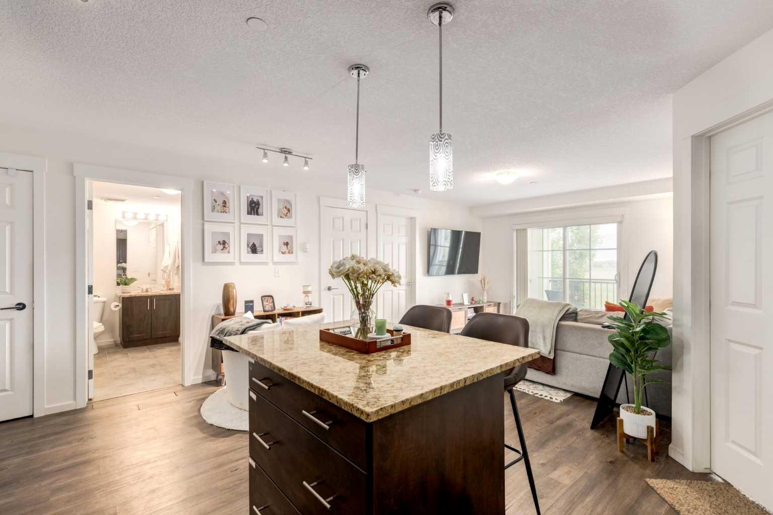3310, 755 Copperpond Boulevard SE