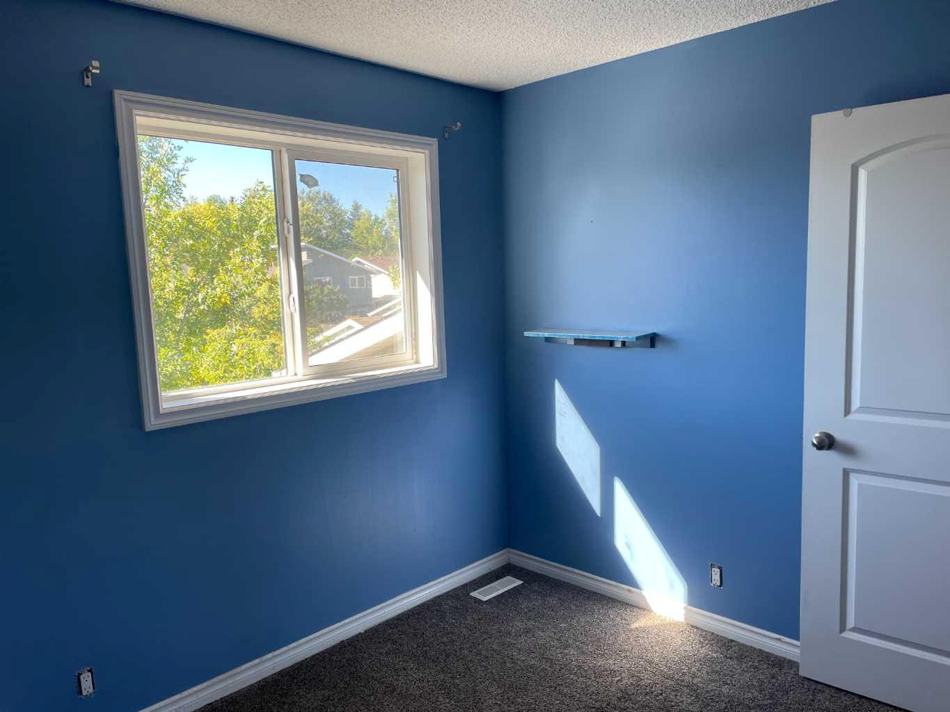 3315 56 Street NE
