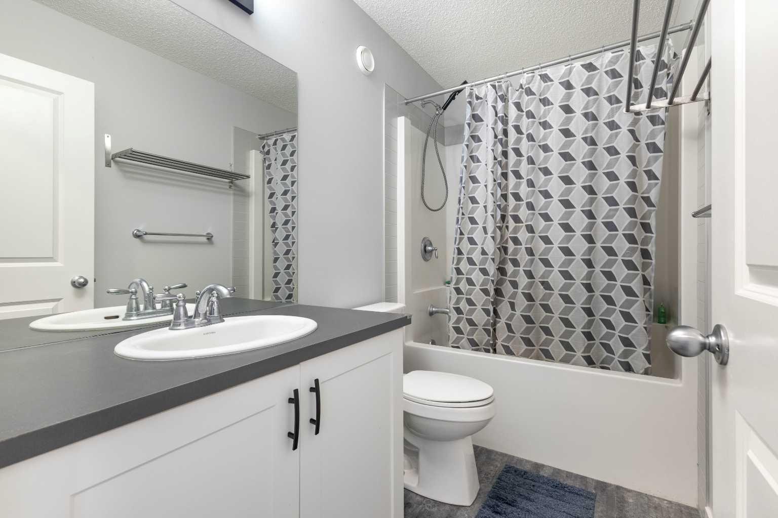 47 Lucas Terrace NW