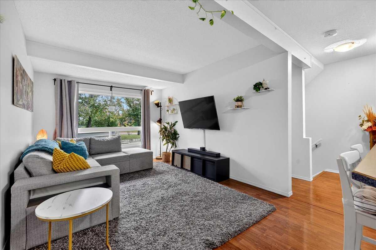 305, 11010 Bonaventure Drive SE