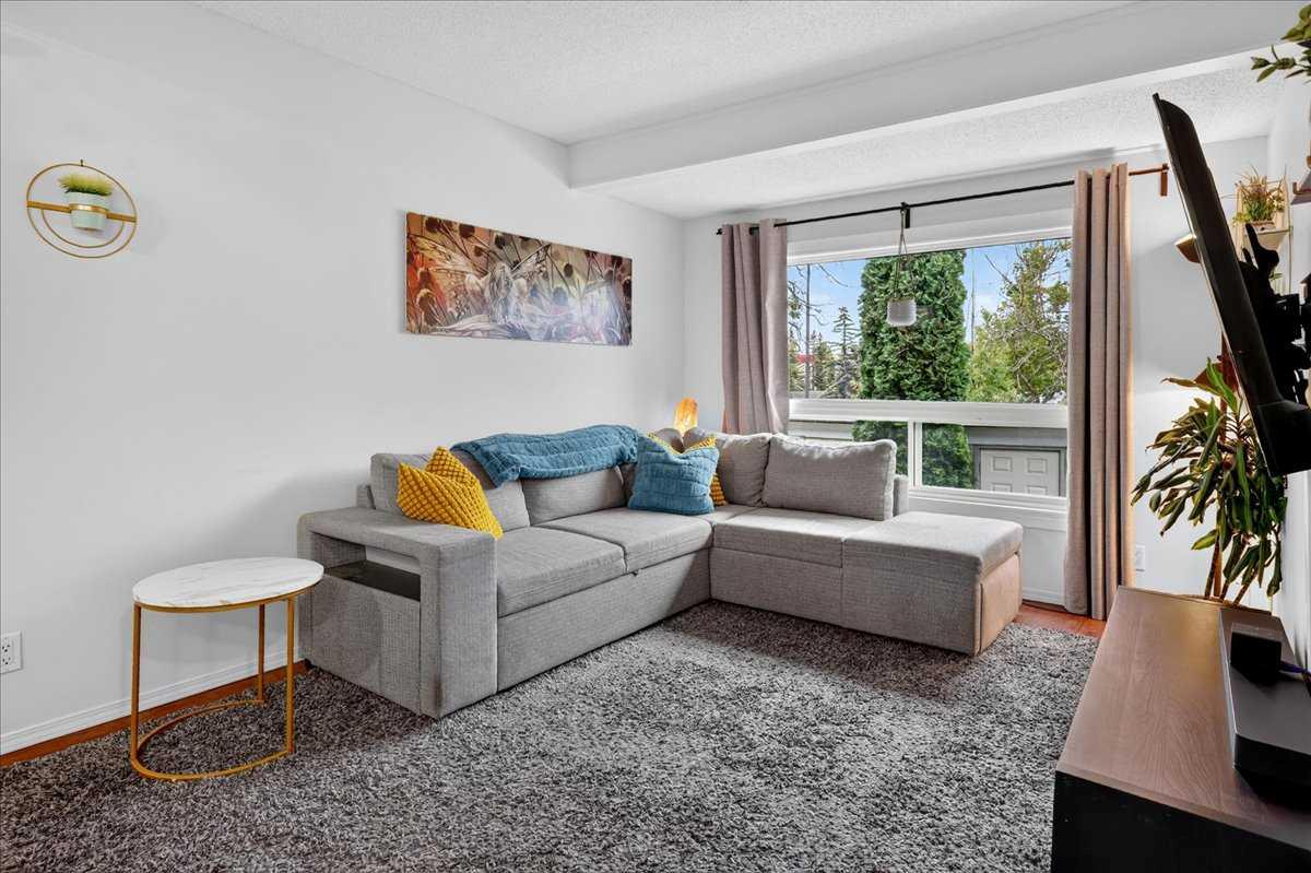 305, 11010 Bonaventure Drive SE