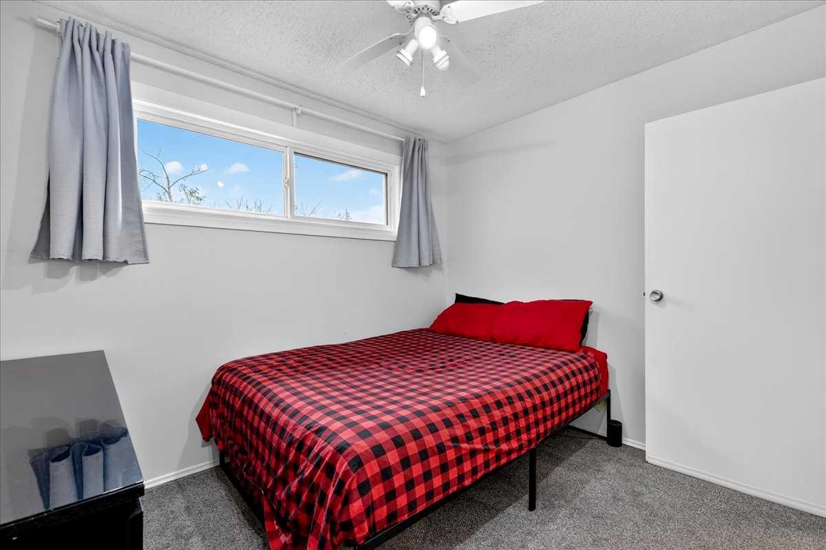 305, 11010 Bonaventure Drive SE