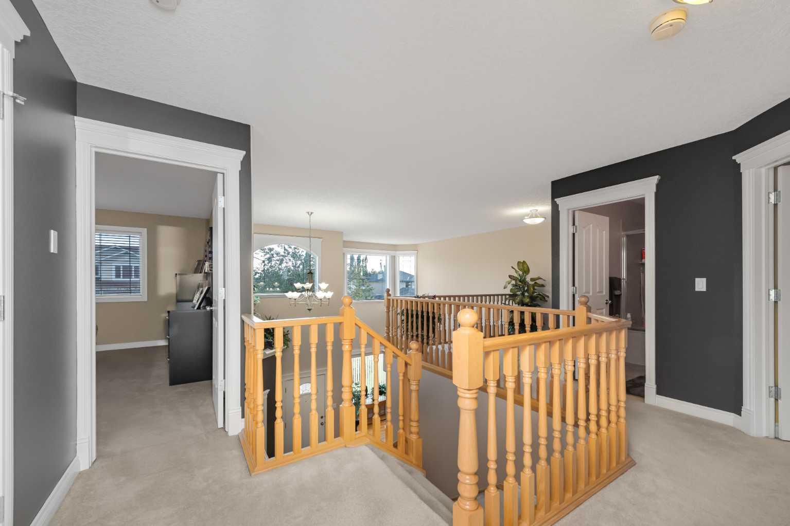 112 Cove Crescent 