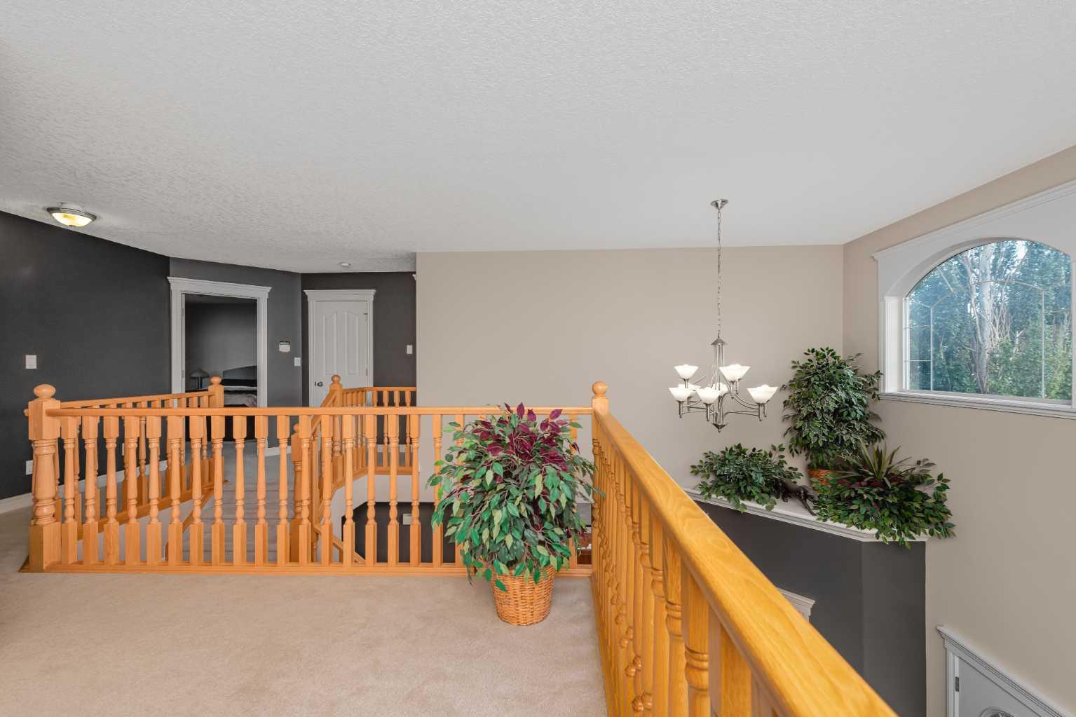 112 Cove Crescent 