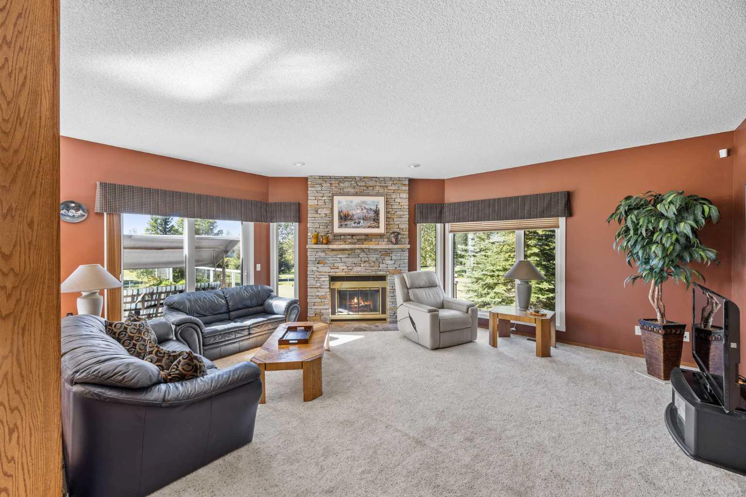 63 Calling Horse Estates 