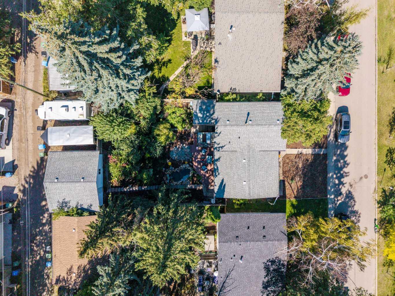 1323 University Drive NW