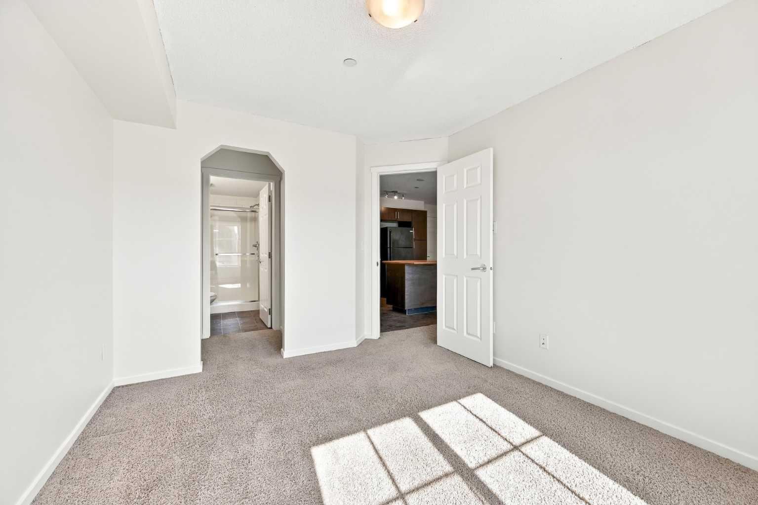 1306, 755 Copperpond Boulevard SE