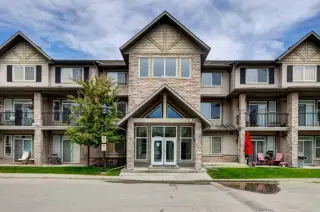 1222, 211 Aspen Stone Boulevard SW