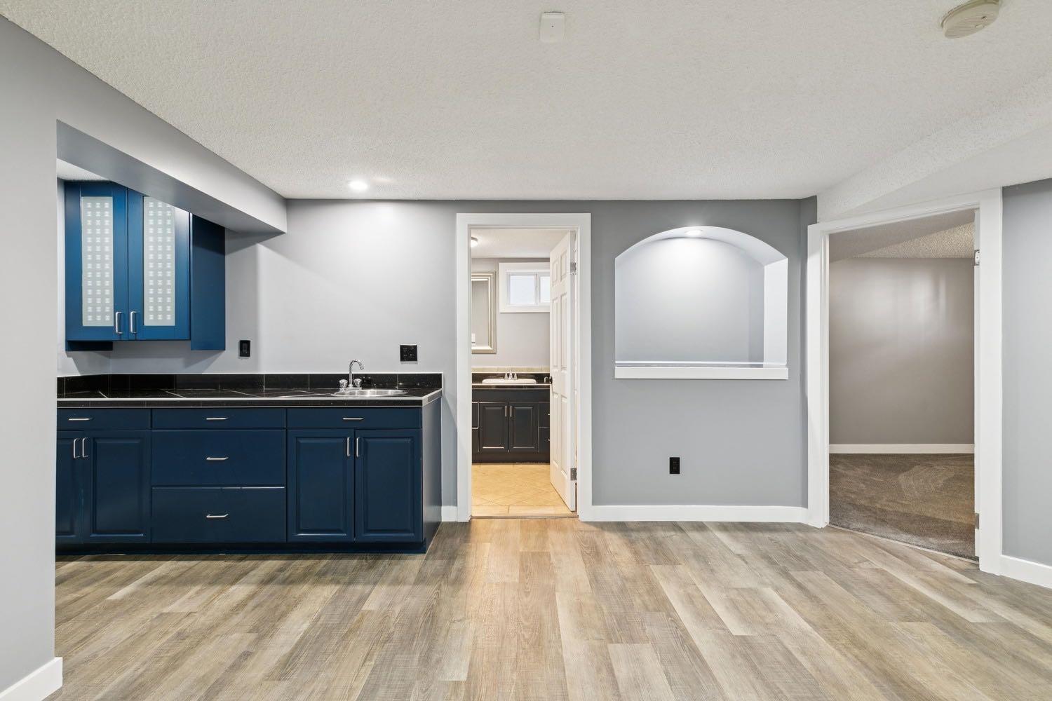 36 Bracebridge Crescent SW