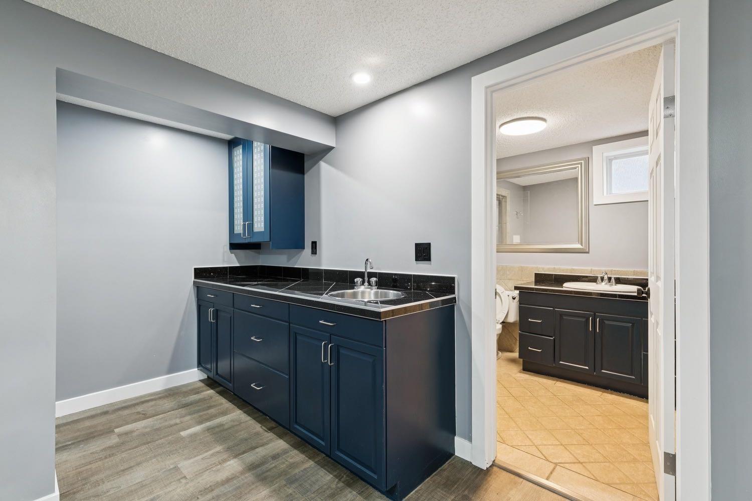 36 Bracebridge Crescent SW