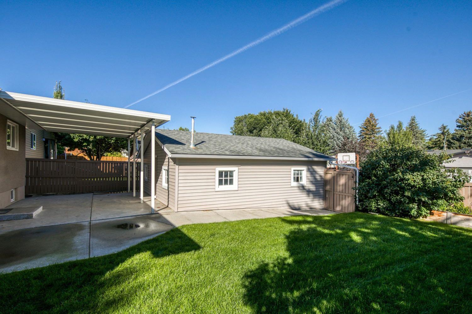 36 Bracebridge Crescent SW