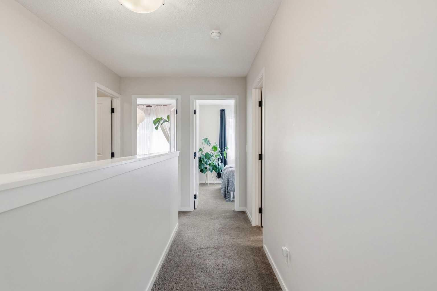 516 West Lakeview Drive 