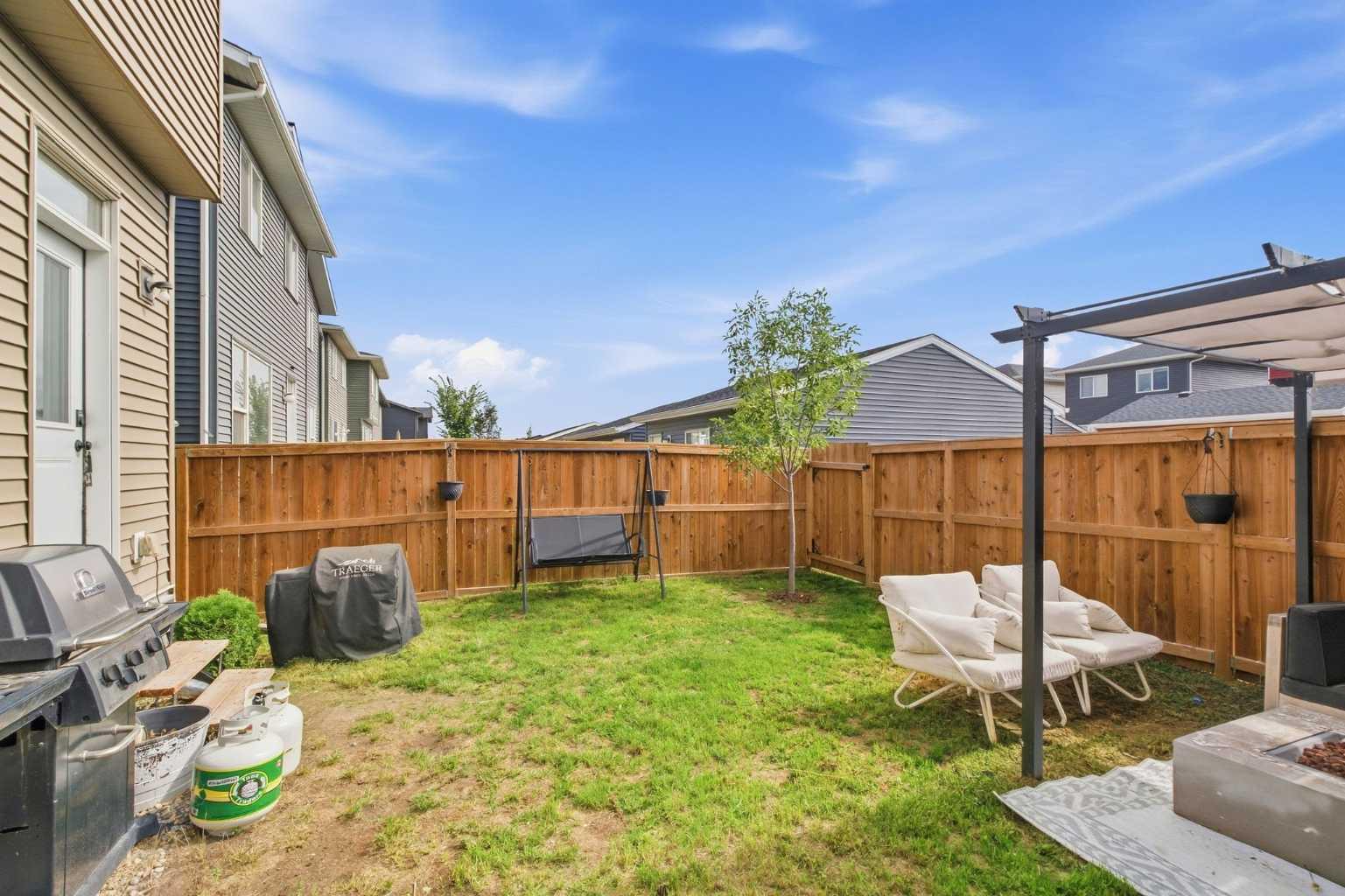 516 West Lakeview Drive 