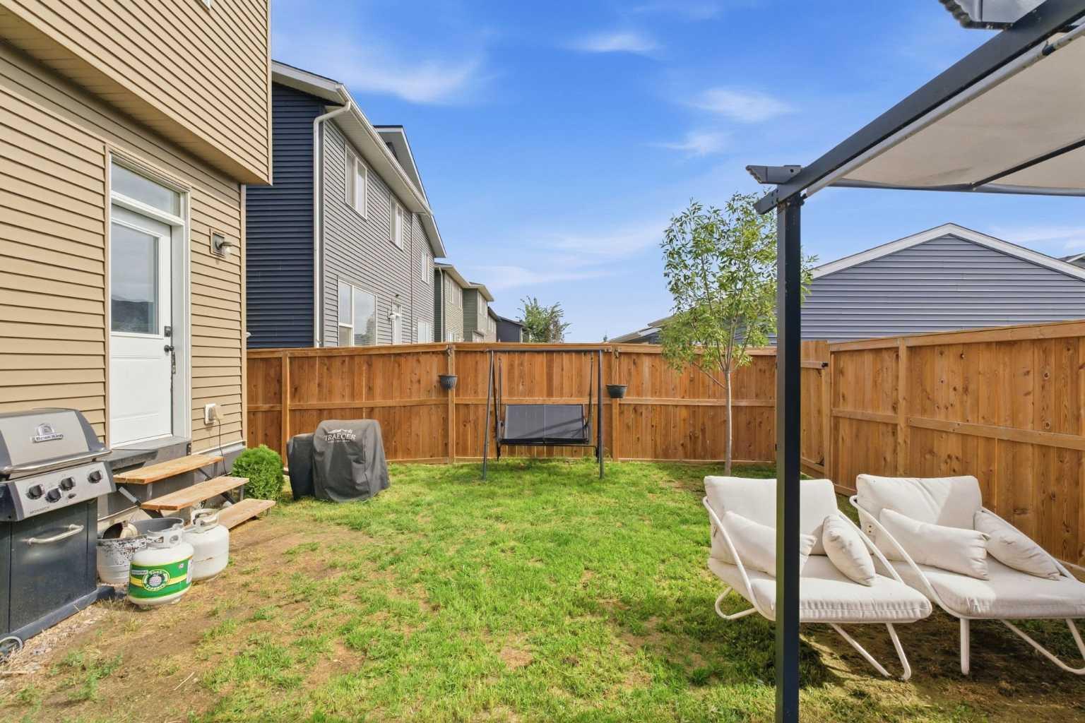 516 West Lakeview Drive 