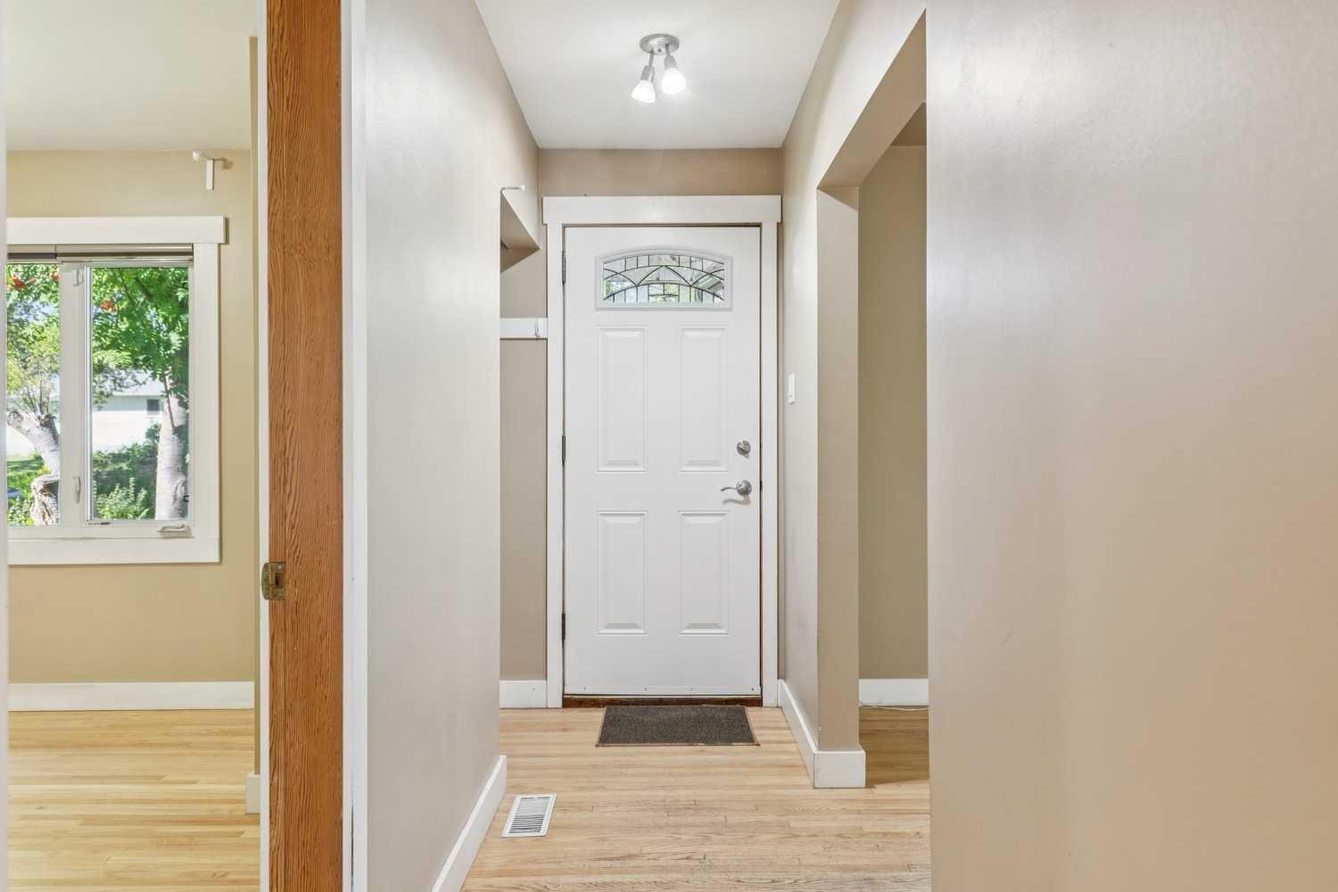 5428 Centre A Street NE